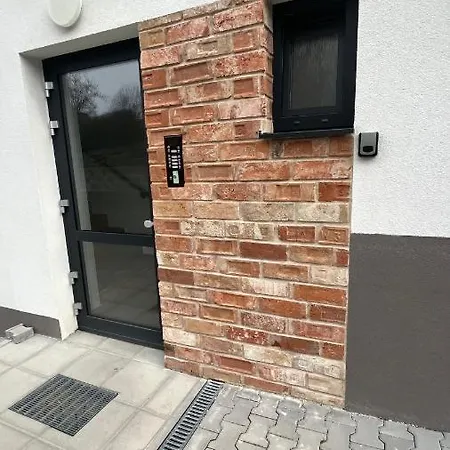 Rezidencia Pod Zámkom Luna *