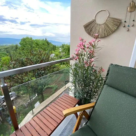 Rezidencia Pod Zamkom Luna Apartman Bajmóc