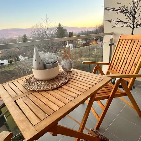 Rezidencia Pod Zamkom Luna Apartman *