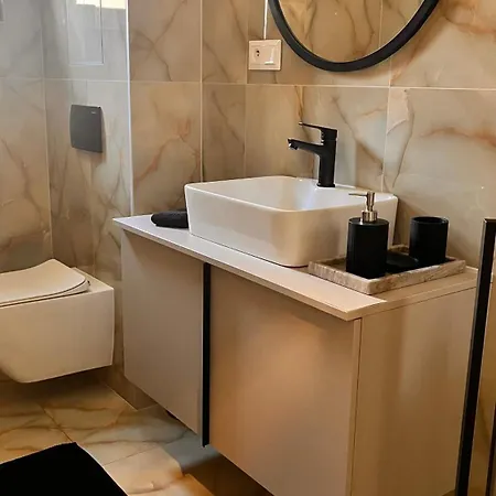 Rezidencia Pod Zamkom Luna Apartman